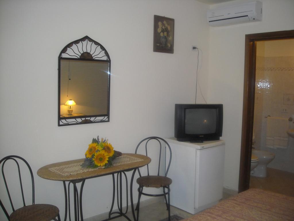 B&B Bellavista Castro  Zimmer foto